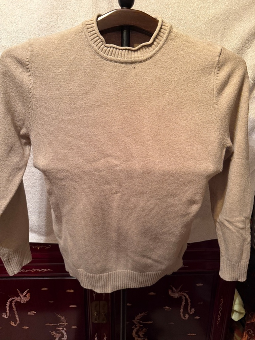 Source Unknown Lightweight Beige Crewneck Sweater